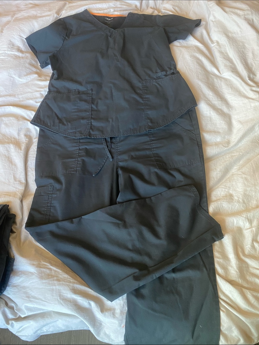 Scrubstar scrubs size L/XL - Picture 9 of 9